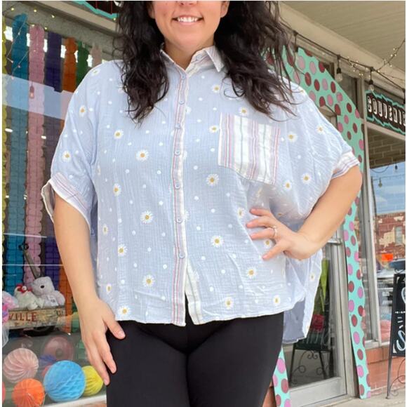 Easel Womens Boho Spring Gauzy Striped Daisy Floral Printed Top Size 1X Blue - Picture 1 of 10